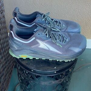 Altra Men's Trail Running Shoes in Dark Gray with Light Green Sole